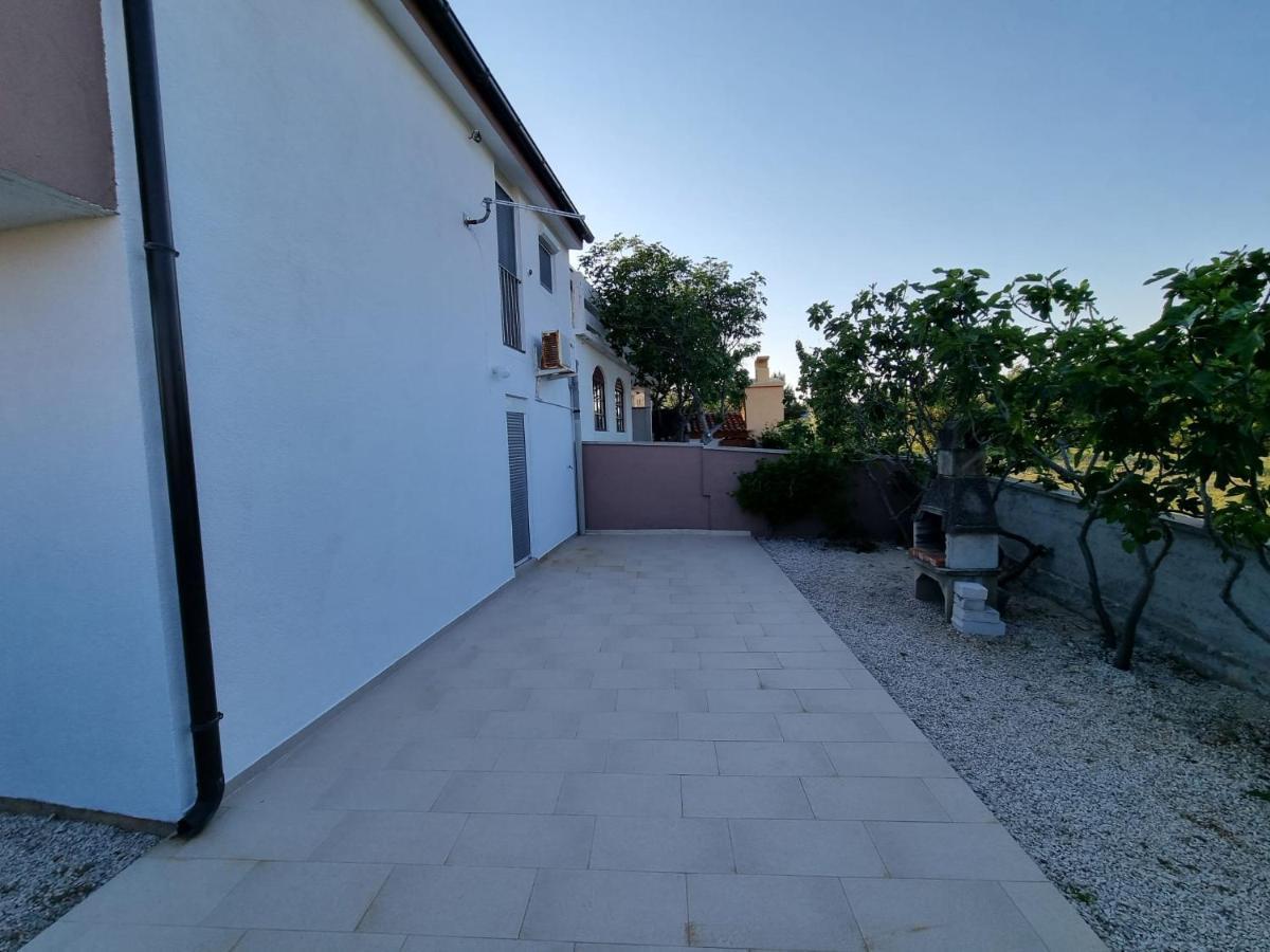 Apartments Ema Вир Экстерьер фото