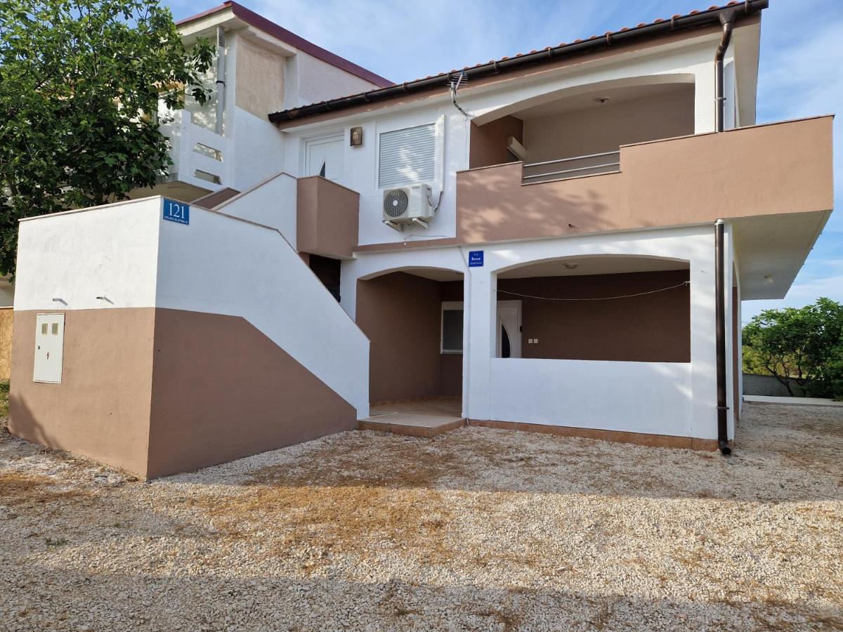 Apartments Ema Вир Экстерьер фото